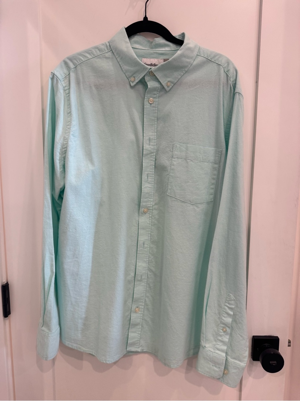 Goodfellow & Co Men’s Mint Green Button-Down Shirt
